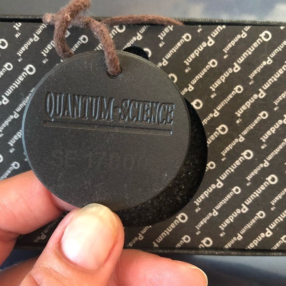 Quantum Pendant - Picture 2 of 4